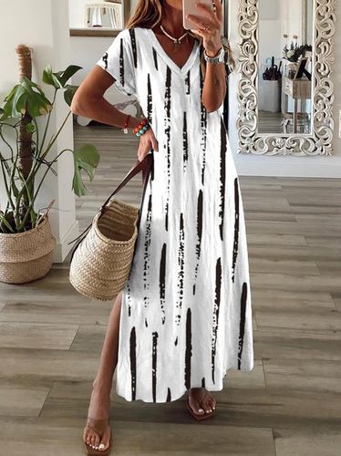 Striped Short Sleeve V Neck Casual Dress - Modetalente - Modalova