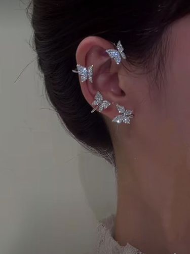 Single Alloy Rhinestone Butterfly Cuff Earring - Just Fashion Now - Modalova