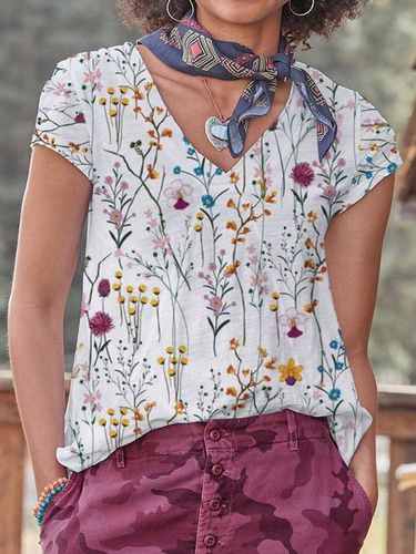 Floral Printed Casual V Neck Short Sleeve T-shirt - Just Fashion Now - Modalova