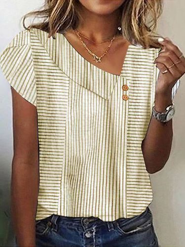 Striped Loose Casual Shirt - Just Fashion Now - Modalova