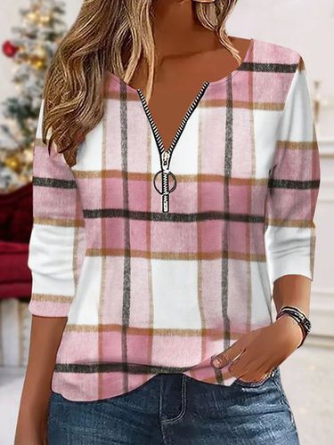 Casual Plaid Printed Jersey Notched T-Shirt - Just Fashion Now - Modalova