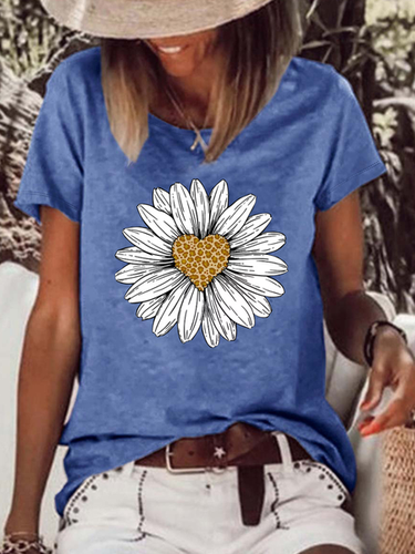 Women's Leopard Print Heart Daisy Graphic Cotton Casual T-Shirt - Just Fashion Now - Modalova