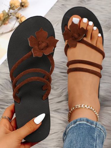 Appliques Decor Two Way Wear Flip Flops Strappy Slide Sandals - Modetalente - Modalova