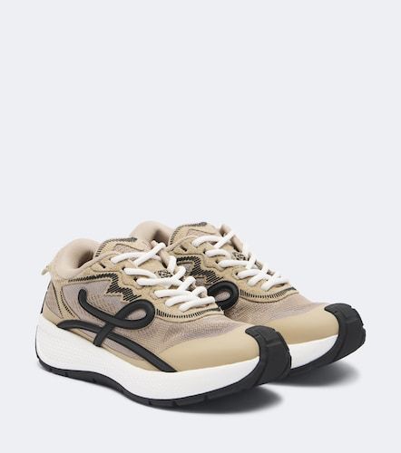 Loewe Pogo mesh-trimmed sneakers - Loewe - Modalova