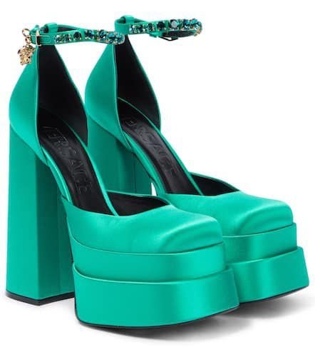 Medusa Aevitas satin platform pumps - Versace - Modalova