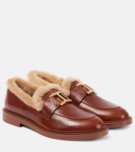 ChloÃ© Marcie shearling-lined leather loafers - Chloe - Modalova