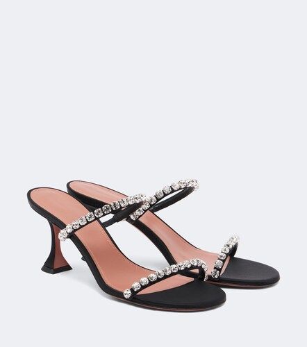 Mules Gigi in raso con cristalli - Amina Muaddi - Modalova