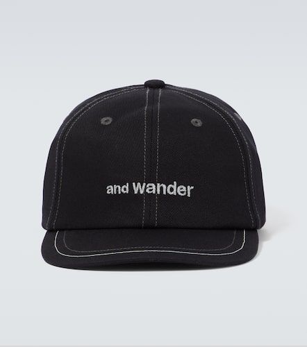 Logo cotton twill baseball cap - And Wander - Modalova