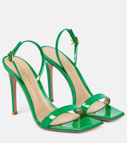 Ribbon 105 patent leather sandals - Gianvito Rossi - Modalova