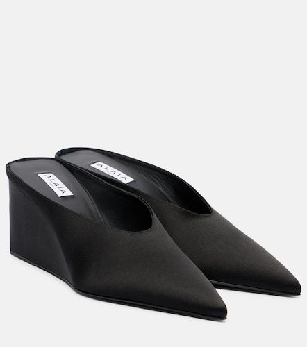 Alaïa Mules con cuña Cube 75 de satén - Alaia - Modalova