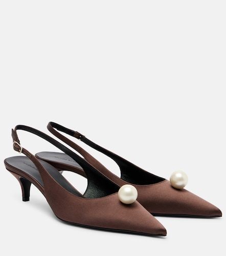 Pumps slingback in raso con perle bijoux - Magda Butrym - Modalova