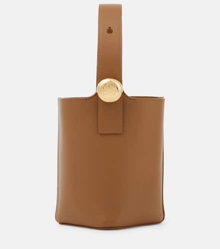 Pebble Mini leather bucket bag - Loewe - Modalova