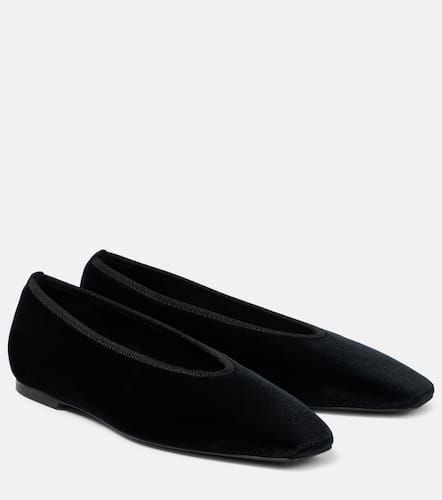 Minimalist velvet ballet flats - Toteme - Modalova