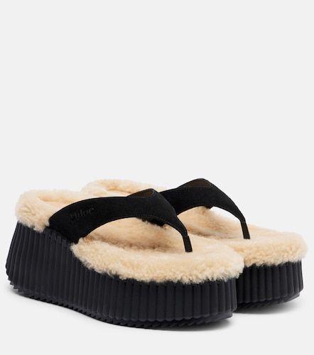 Nama 80 suede platform thong sandals - Chloe - Modalova
