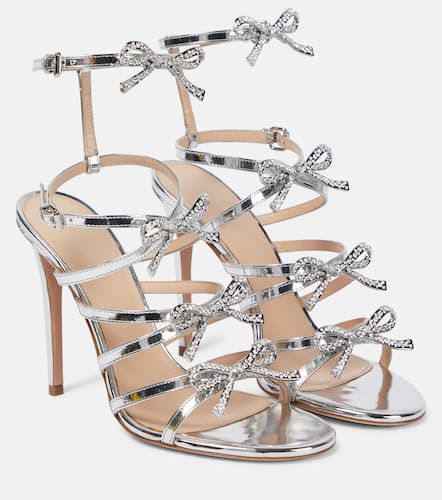 Love Bow embellished sandals - Giambattista Valli - Modalova