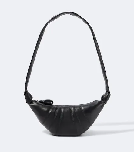 Schultertasche Croissant Small aus Leder - Lemaire - Modalova