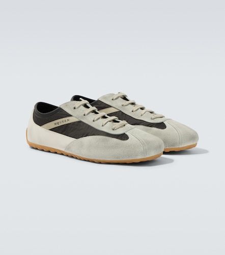 Sneakers Boxe mit Veloursleder - McQueen - Modalova