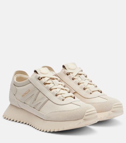 Moncler Sneakers Pacey2 con suede - Moncler - Modalova