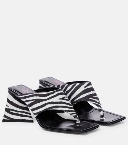 Devon zebra-print suede thong sandals - The Attico - Modalova