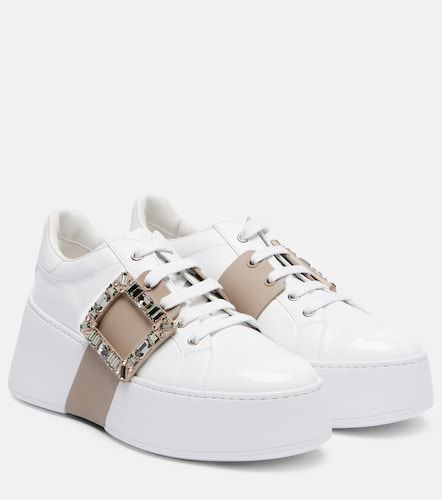 Viv' Skate embellished leather sneakers - Roger Vivier - Modalova