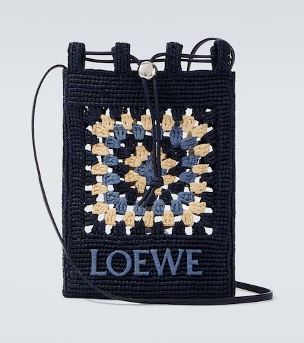 Paula's Ibiza crochet raffia pouch with strap - Loewe - Modalova