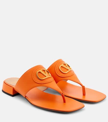 VLogo Signature leather thong sandals - Valentino Garavani - Modalova