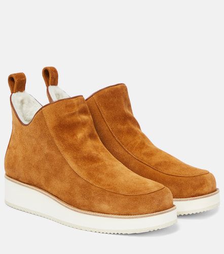 Harry shearling-lined suede ankle boots - Gabriela Hearst - Modalova