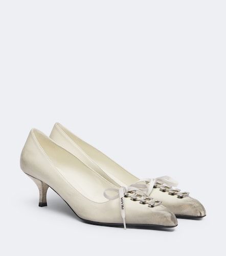 Prada Pumps in pelle con fiocco - Prada - Modalova
