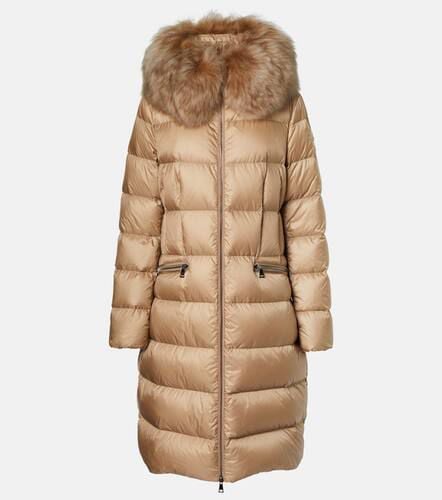 Boedic shearling-trimmed down coat - Moncler - Modalova