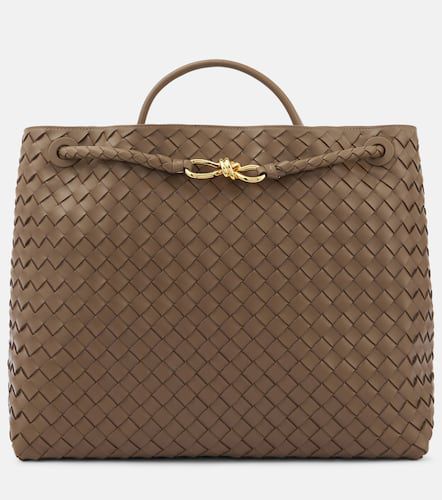 Andiamo Large Intrecciato leather tote bag - Bottega Veneta - Modalova