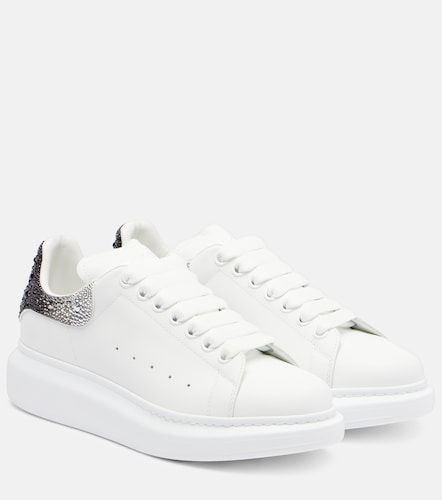 Sneakers Oversize in pelle con decorazioni - McQueen - Modalova