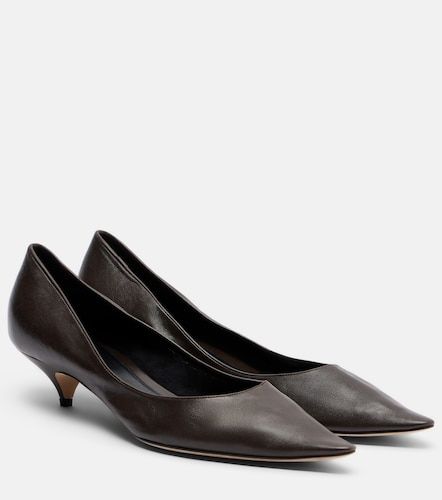 The Row Liisa Three leather pumps - The Row - Modalova
