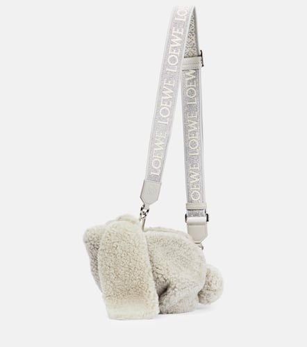 Bunny Small shearling shoulder bag - Loewe - Modalova