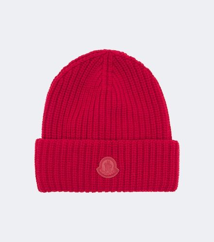 Berretto in cashmere a coste con logo - Moncler - Modalova