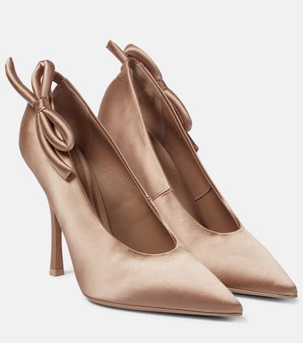 Nite-Out cutout satin pumps - Valentino Garavani - Modalova