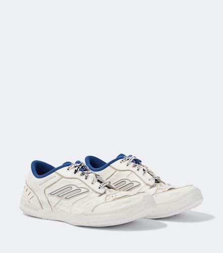 Hamptons distressed leather sneakers - Balenciaga - Modalova