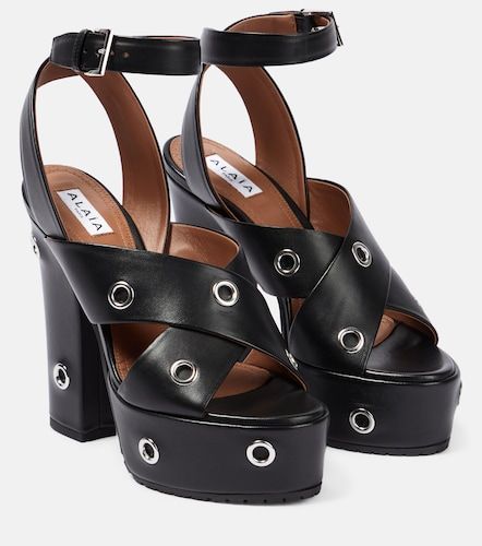 Eyelet-embellished leather sandals - Alaia - Modalova