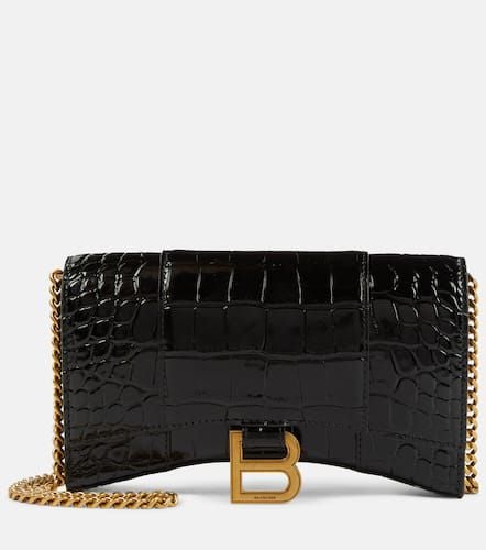 Hourglass croc-effect leather wallet on chain - Balenciaga - Modalova