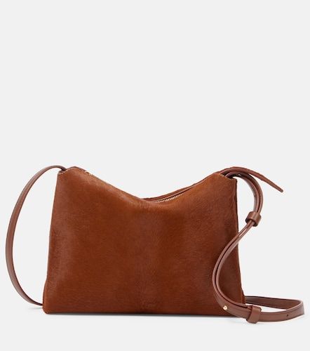 Borsa a tracolla Lina Medium in cavallino - Khaite - Modalova