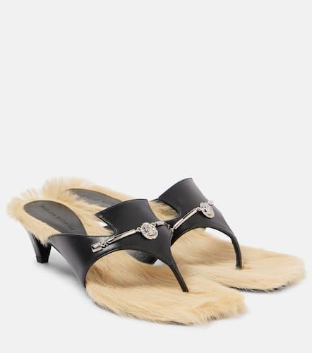 Shearling-trimmed leather sandals - Magda Butrym - Modalova