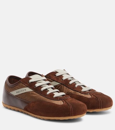 Sneakers Boxe mit Veloursleder - McQueen - Modalova