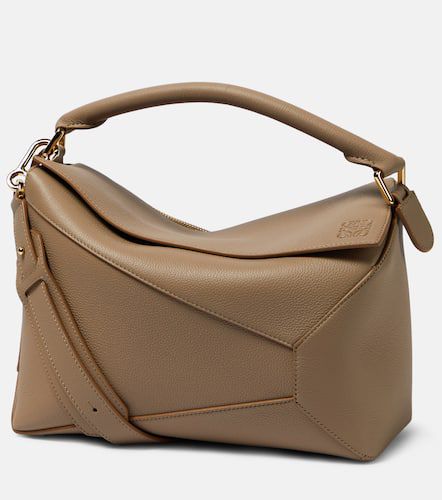 Puzzle Edge leather shoulder bag - Loewe - Modalova