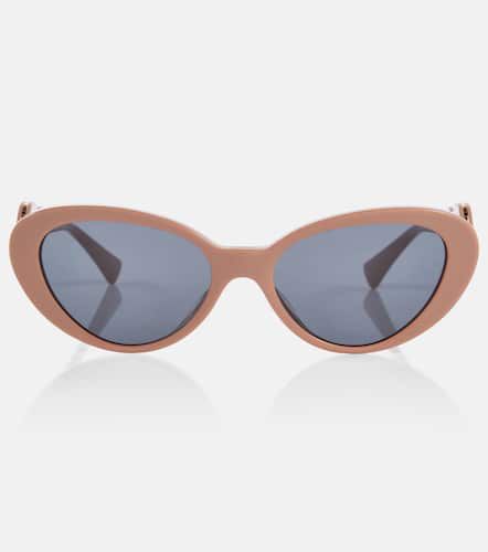 Embellished cat-eye sunglasses - Versace - Modalova