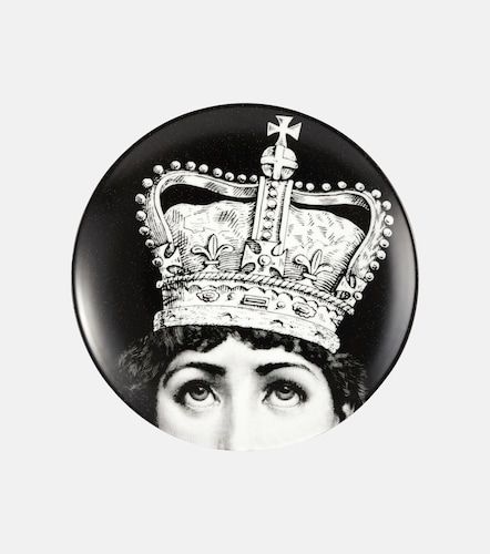 Piatto da parete Tema e Variazioni n.369 - Fornasetti - Modalova