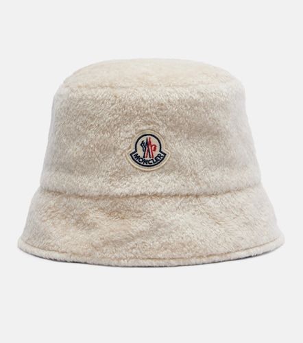 Logo reversible teddy bucket hat - Moncler - Modalova