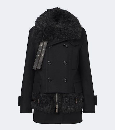 Abrigo de lana a capas con piel - Sacai - Modalova