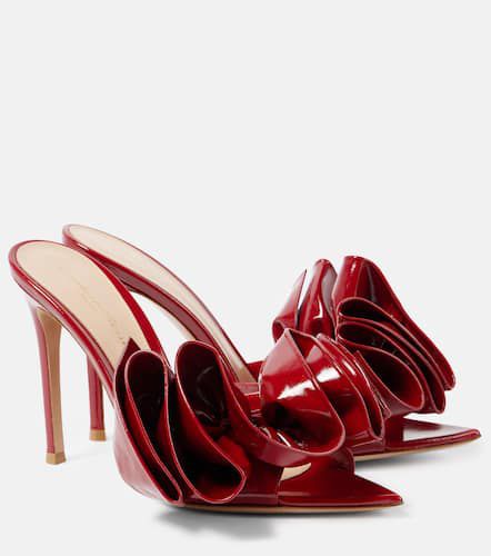 Gabrielle 105 ruffled patent leather mules - Gianvito Rossi - Modalova