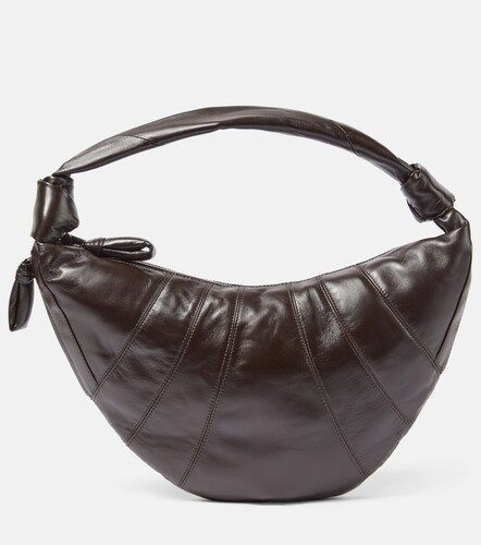 Fortune Croissant leather shoulder bag - Lemaire - Modalova