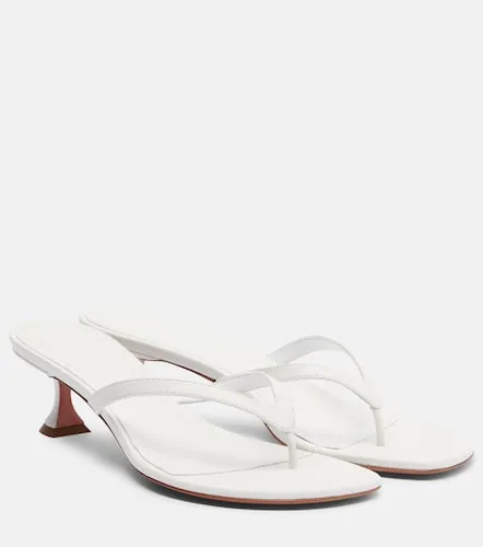 Juliette leather thong sandals - Amina Muaddi - Modalova