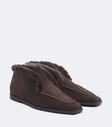 Shearling-lined suede ankle boots - Toteme - Modalova